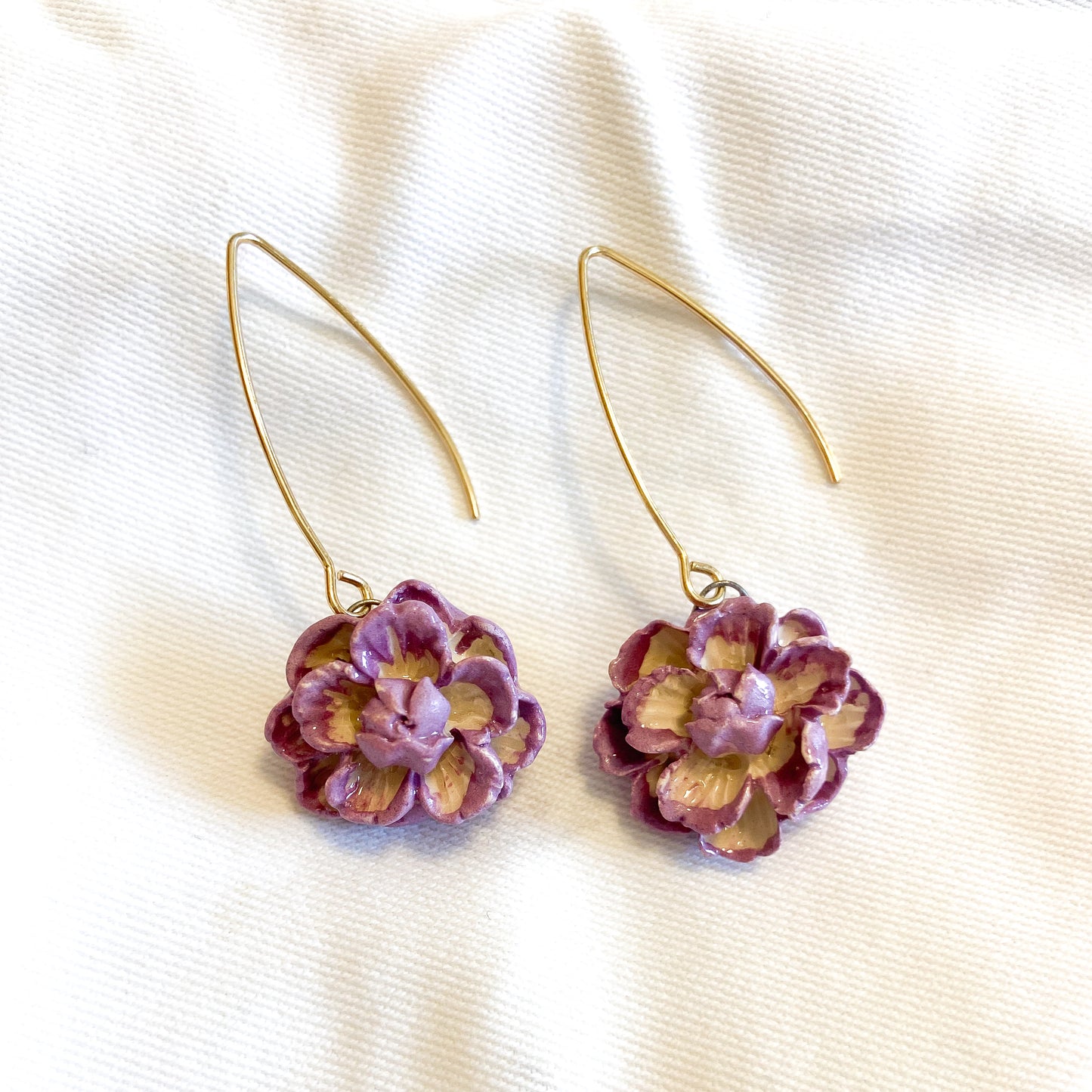 Jimena morado y blanco