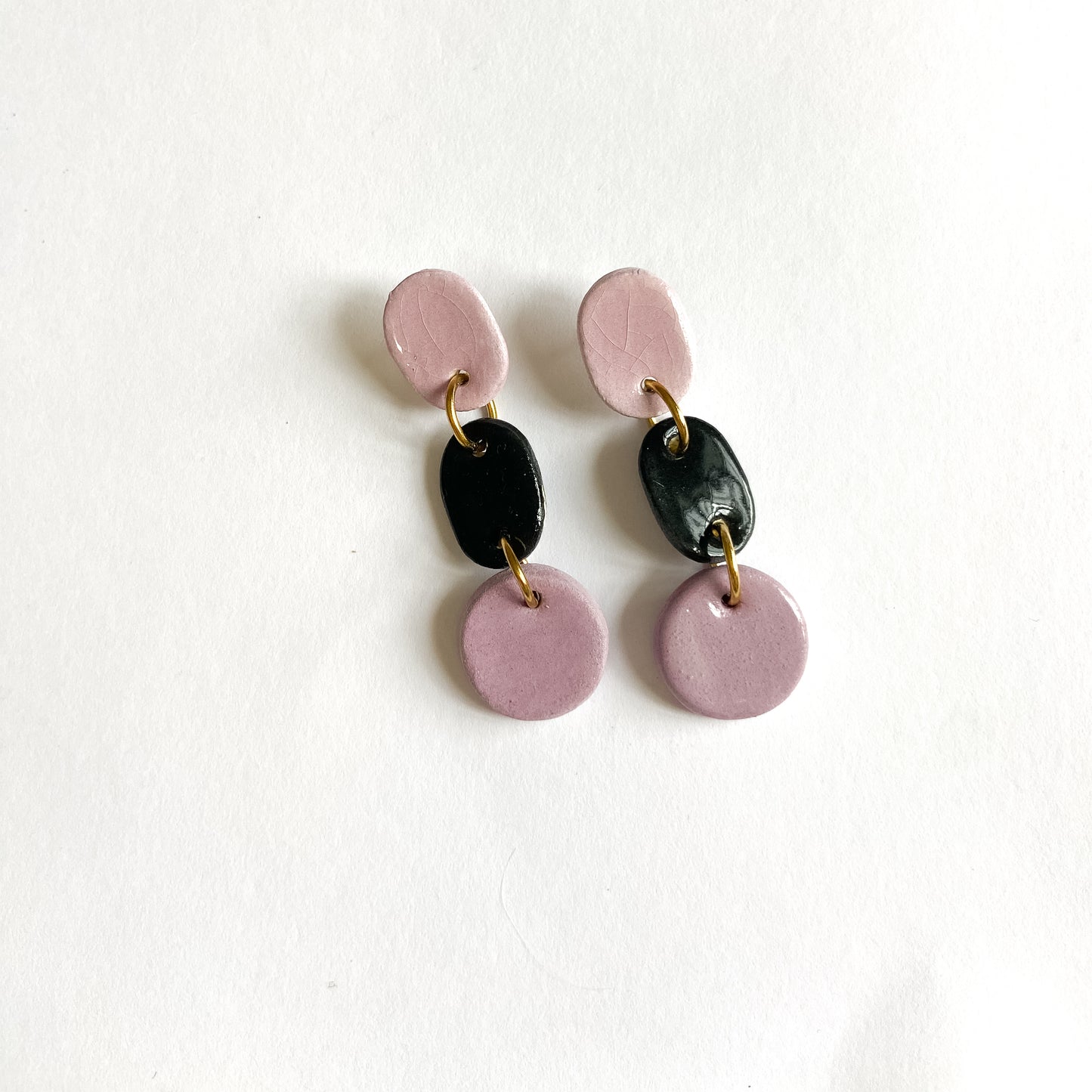 cadeneta rosa y morado