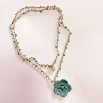 Collar flor turquesa