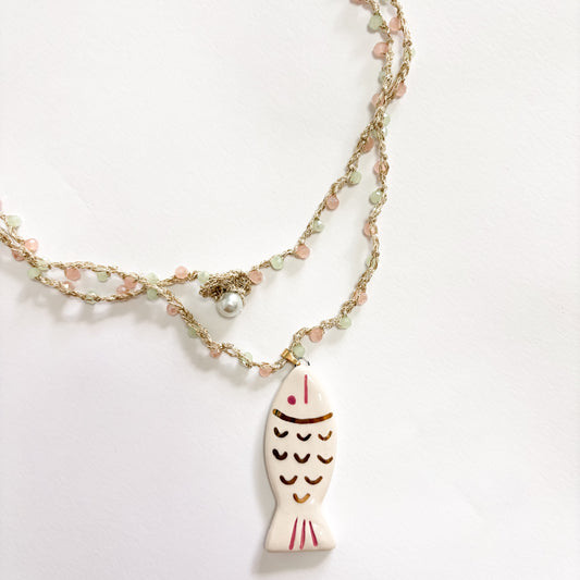 Collar pez beige