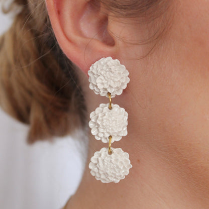 Triple flor blanca